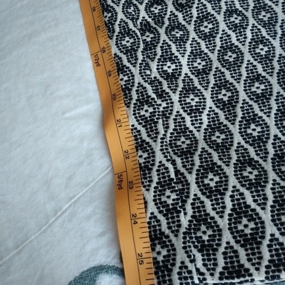 Merona Cropped Pants -> Merona Cropped pants - Picture 7 of 8